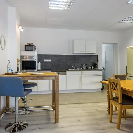 Romy Apartman Reischach